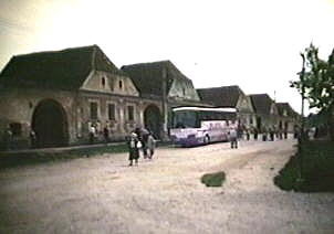 Dorfstra&szlig;e Waldh&uuml;tten